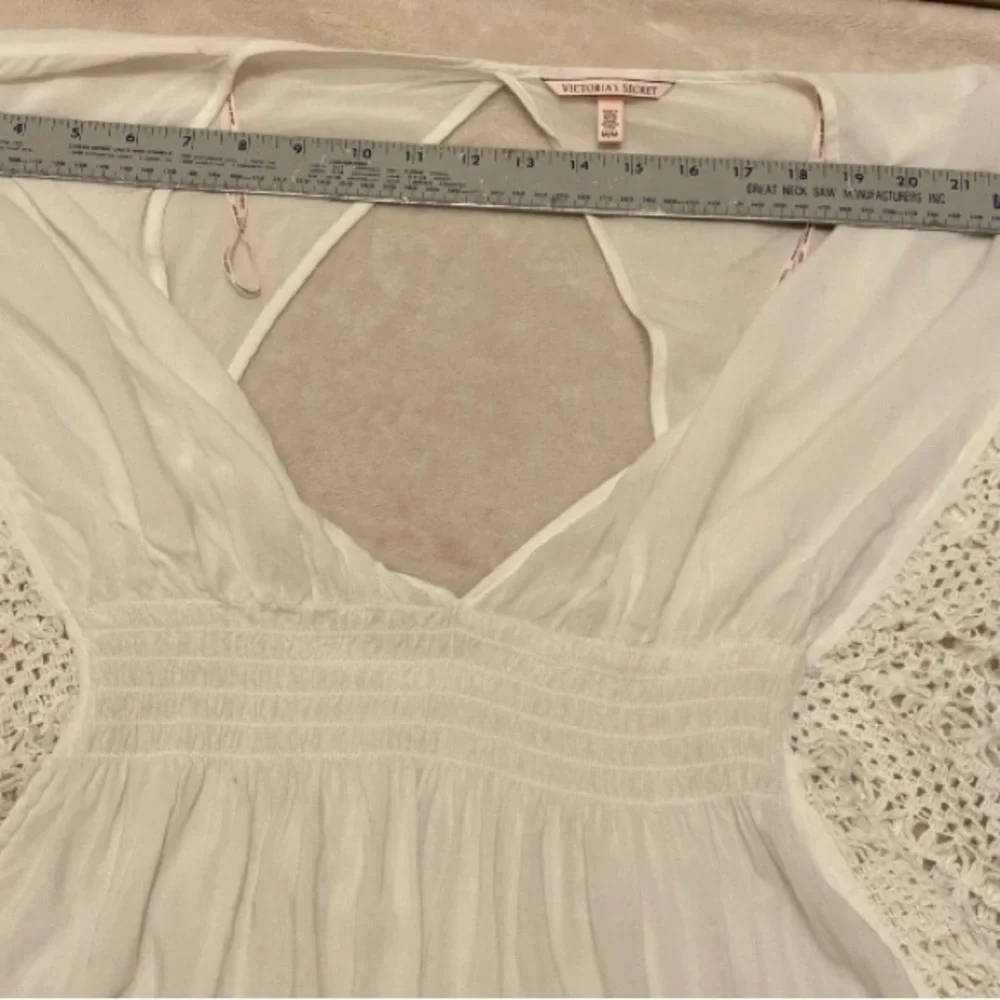 Victorias Secret cover up
